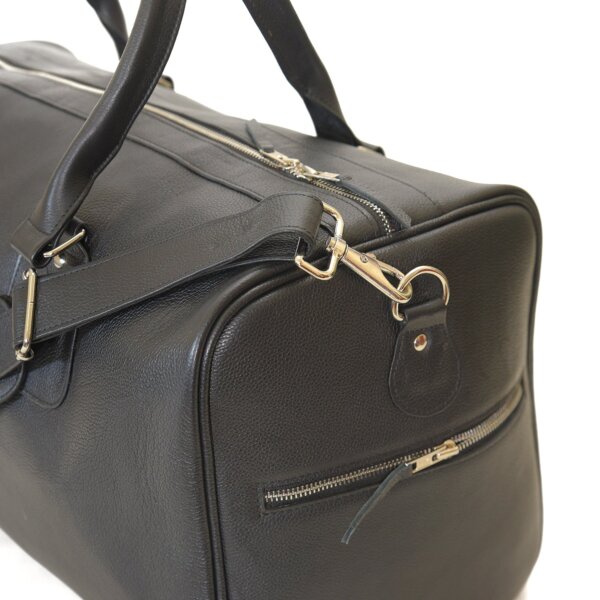 MOXI LEATHER (XL) DUFFEL BLACK - Image 4